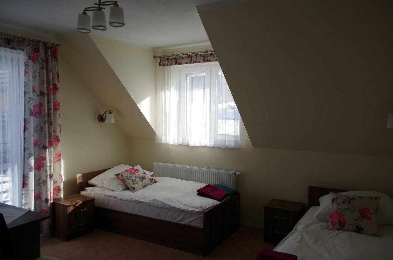 Willa Rembisz Łapsze Niżne Exterior foto